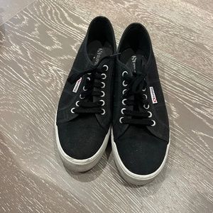 Black Supergas